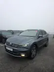 Détournement Encar par FB Hyun et Insta Carboss